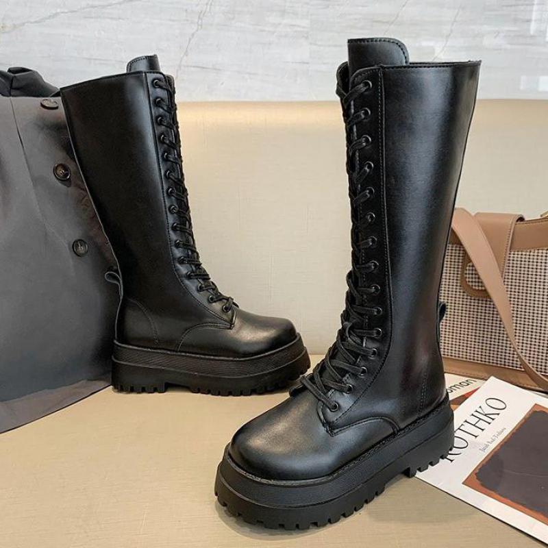 comba boots