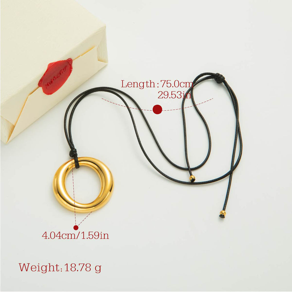 Gleam Necklace