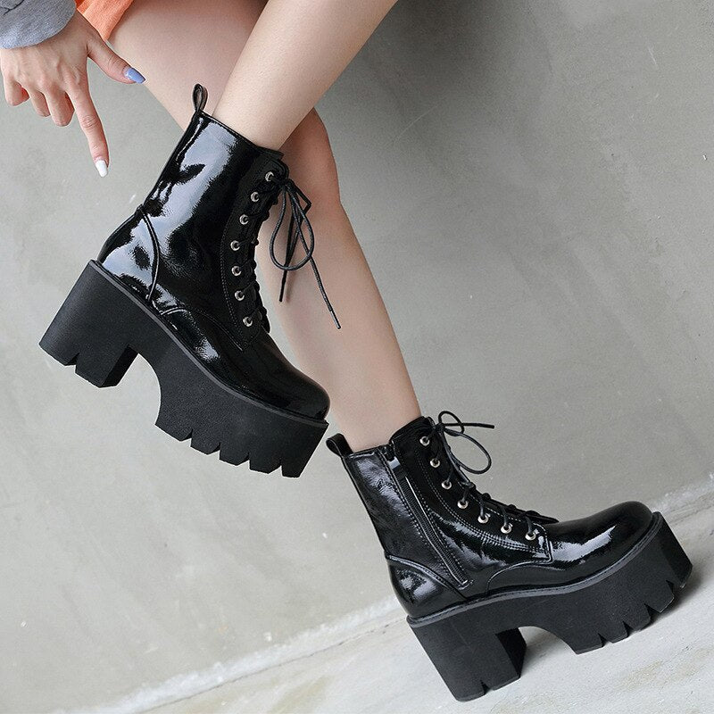 punki boots